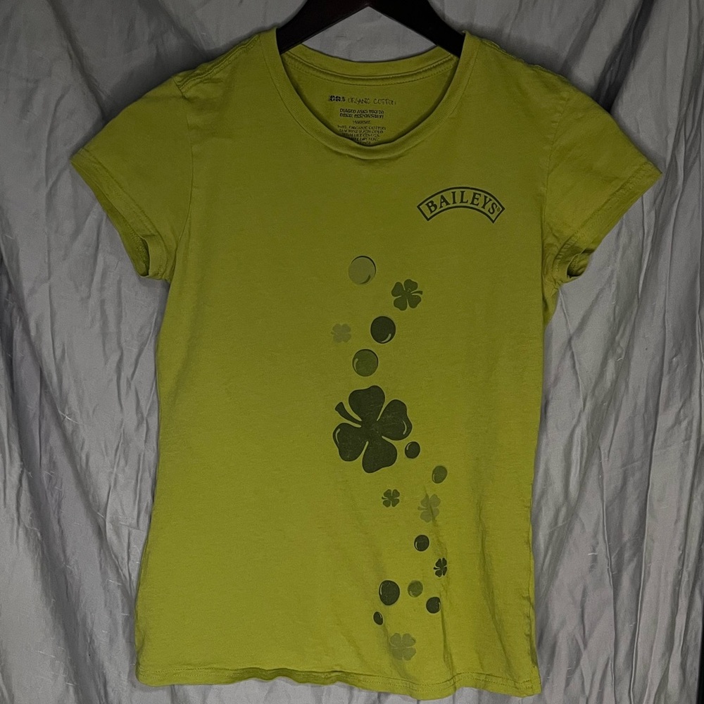 Baileys Graphic Tee in Green